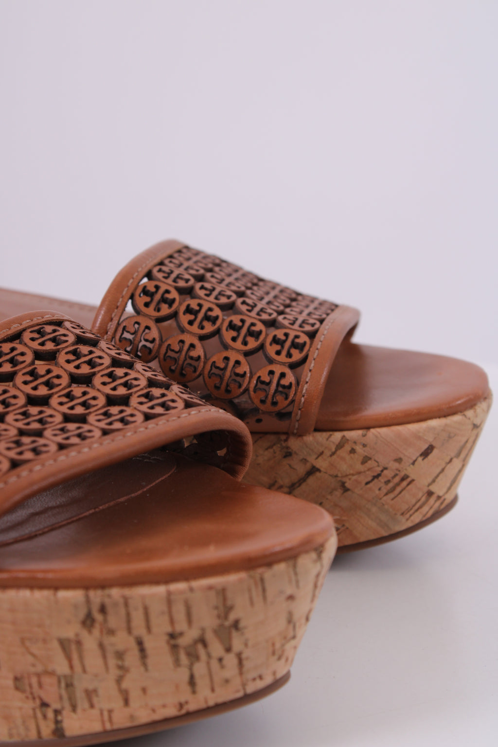 Tory Burch Flatform Cork Wedges Tan 37