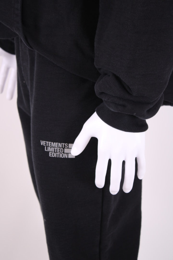 Vetements Tracksuit Black L