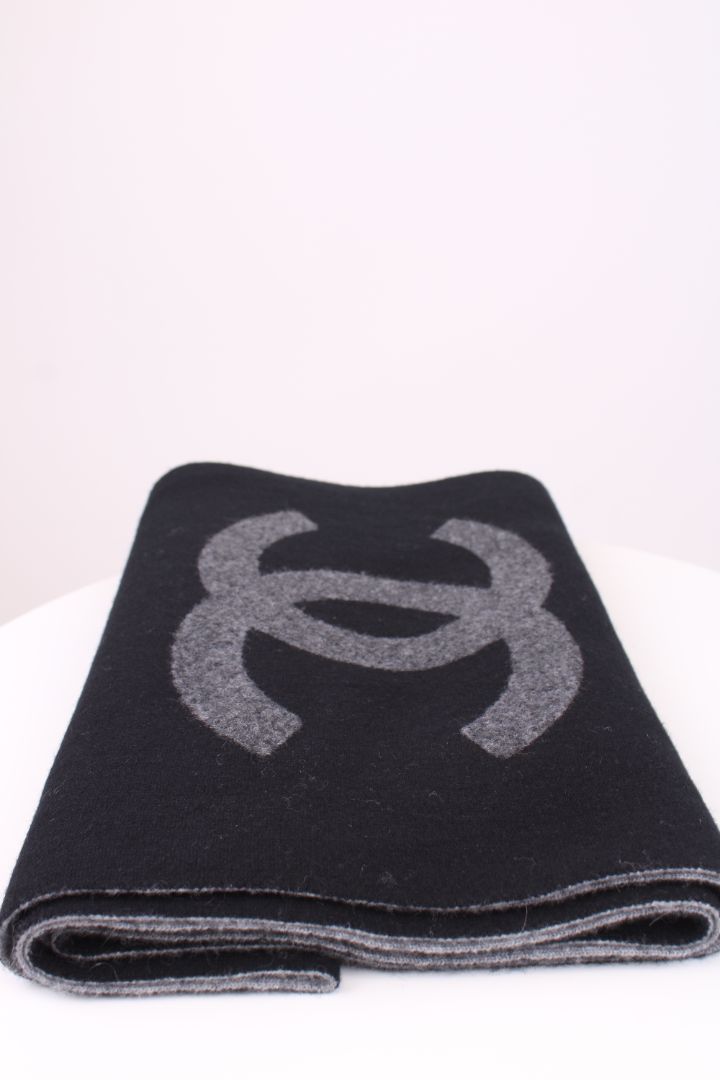 Chanel CC Scarf Black/ Grey