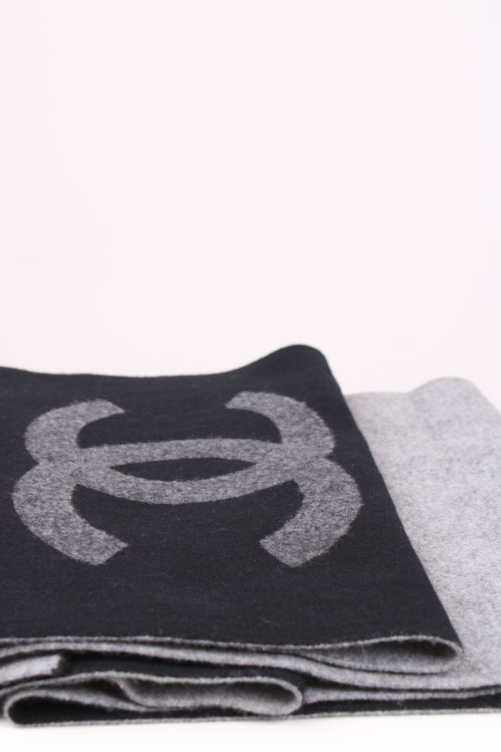 Chanel CC Scarf Black/ Grey