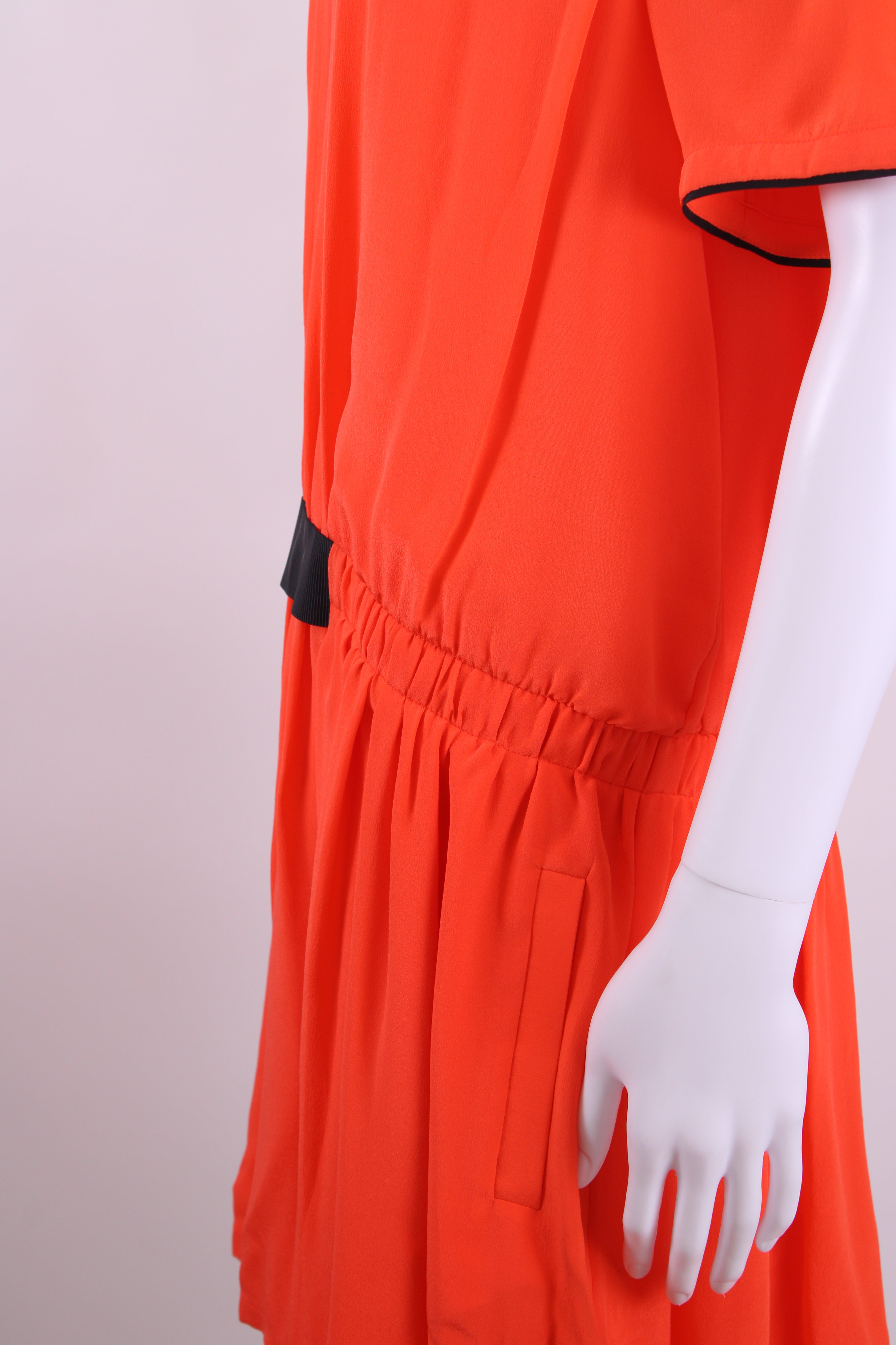 Victoria Victoria Beckham S/S V Neck Ruffle Hem Dress Orange 12