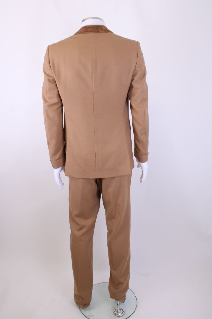 Burberry Suit Tan L - W34