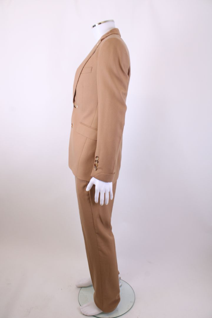 Burberry Suit Tan L - W34