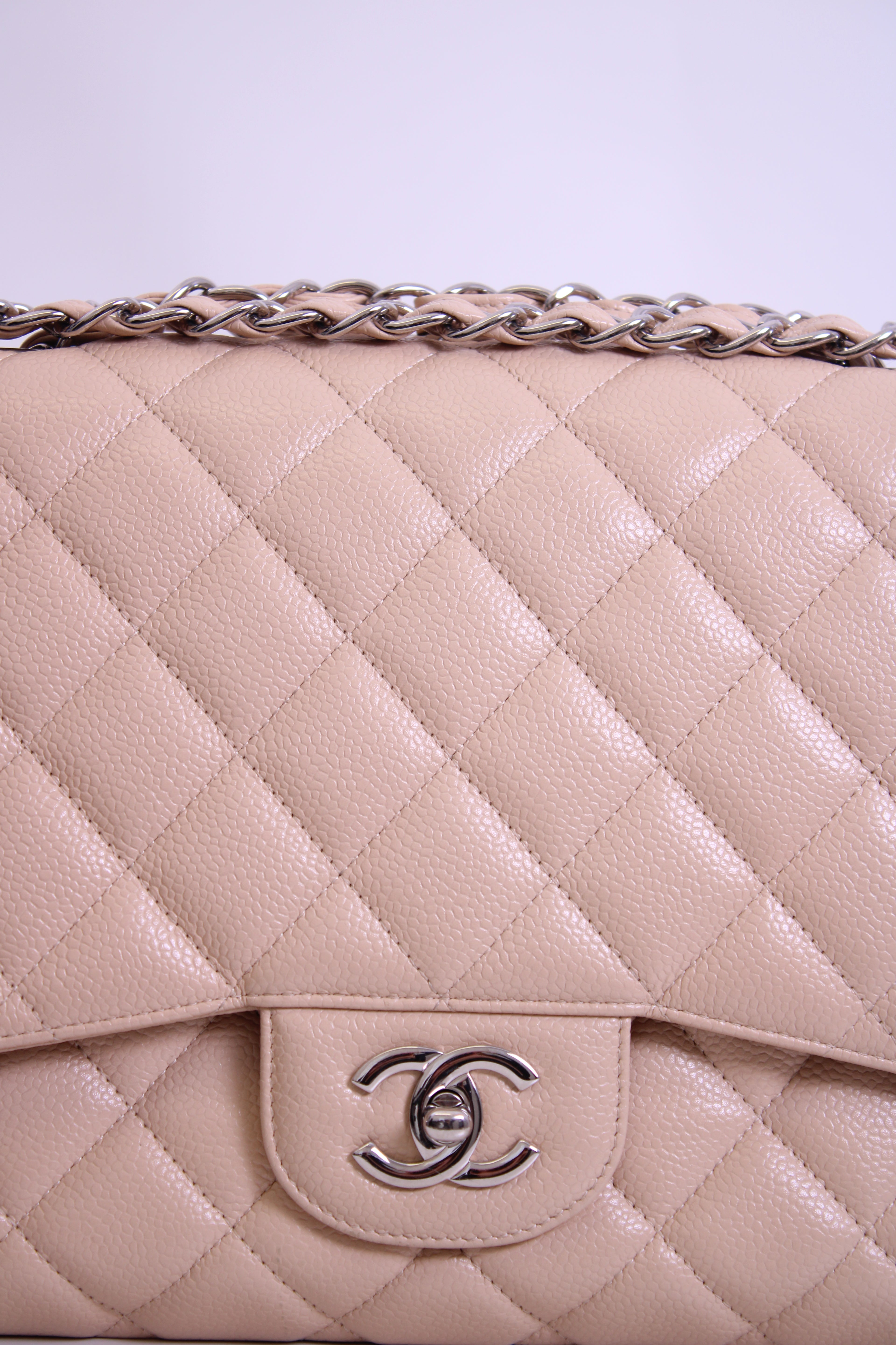 Nude Chanel Jumbo Classic Flap