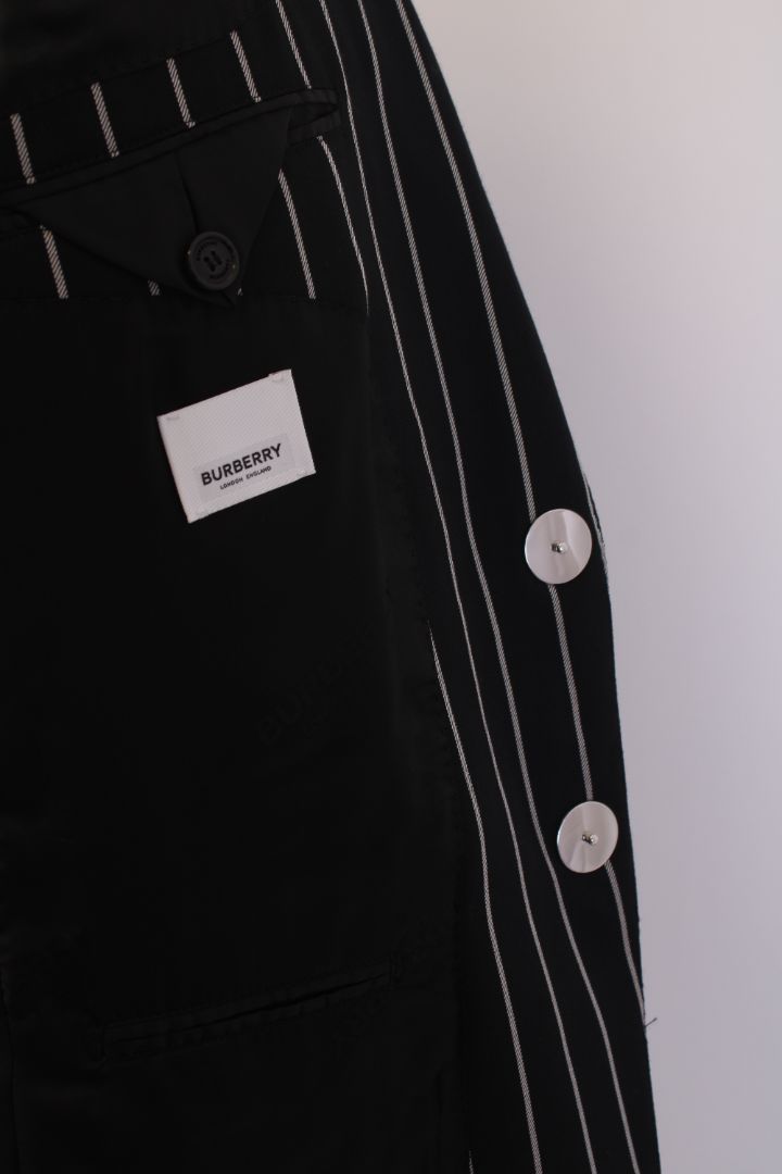 Burberry Suit Black/White L - W34