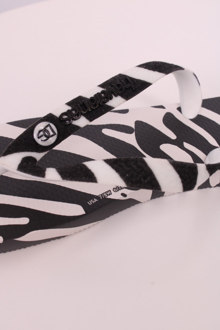 Havaianas X Dolce & Gabbana Flip Flop Sandals Zebra Print 39
