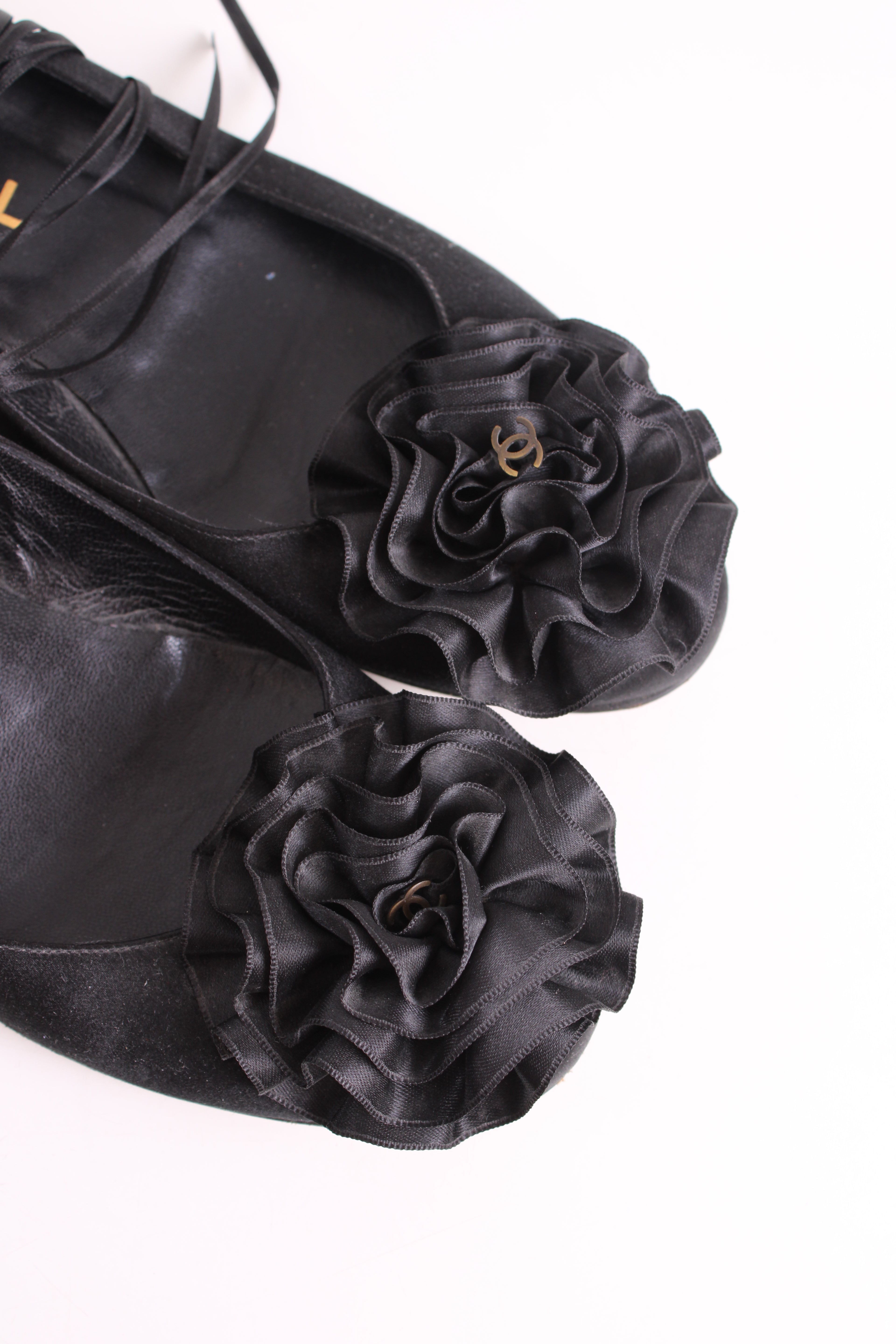 Chanel CC Ruffle Camellia Ballet Flats Black 38