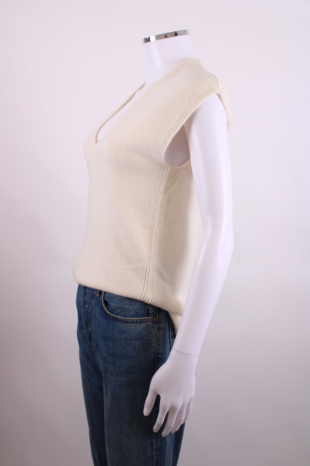 ME+EM S/S V Neck Jumper Cream M