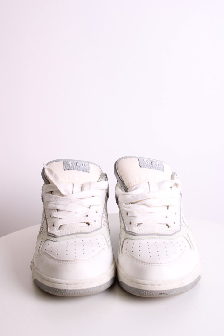 Dior B27 Trainers White/ Grey 37