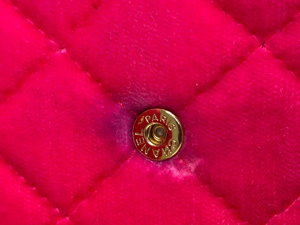 Pink Chanel Wallet on Chain