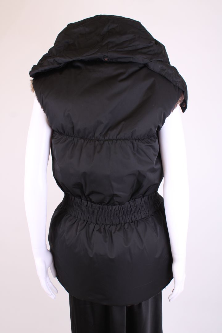 Junior Galtier Faux Fur Reversible Gilet Black/ Brown S - AGE16