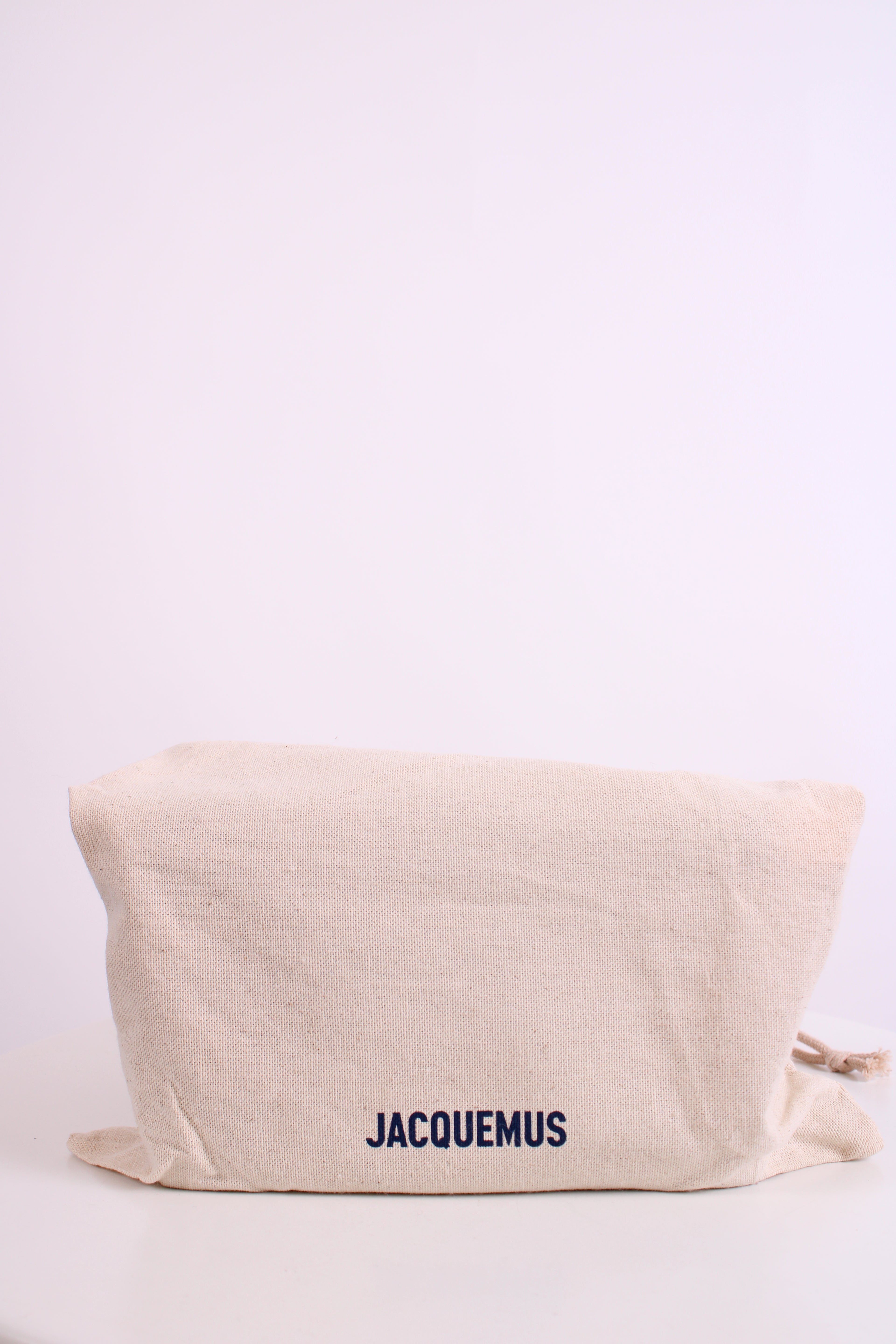 Jacquemus La Petite Rond Carre Clutch Black