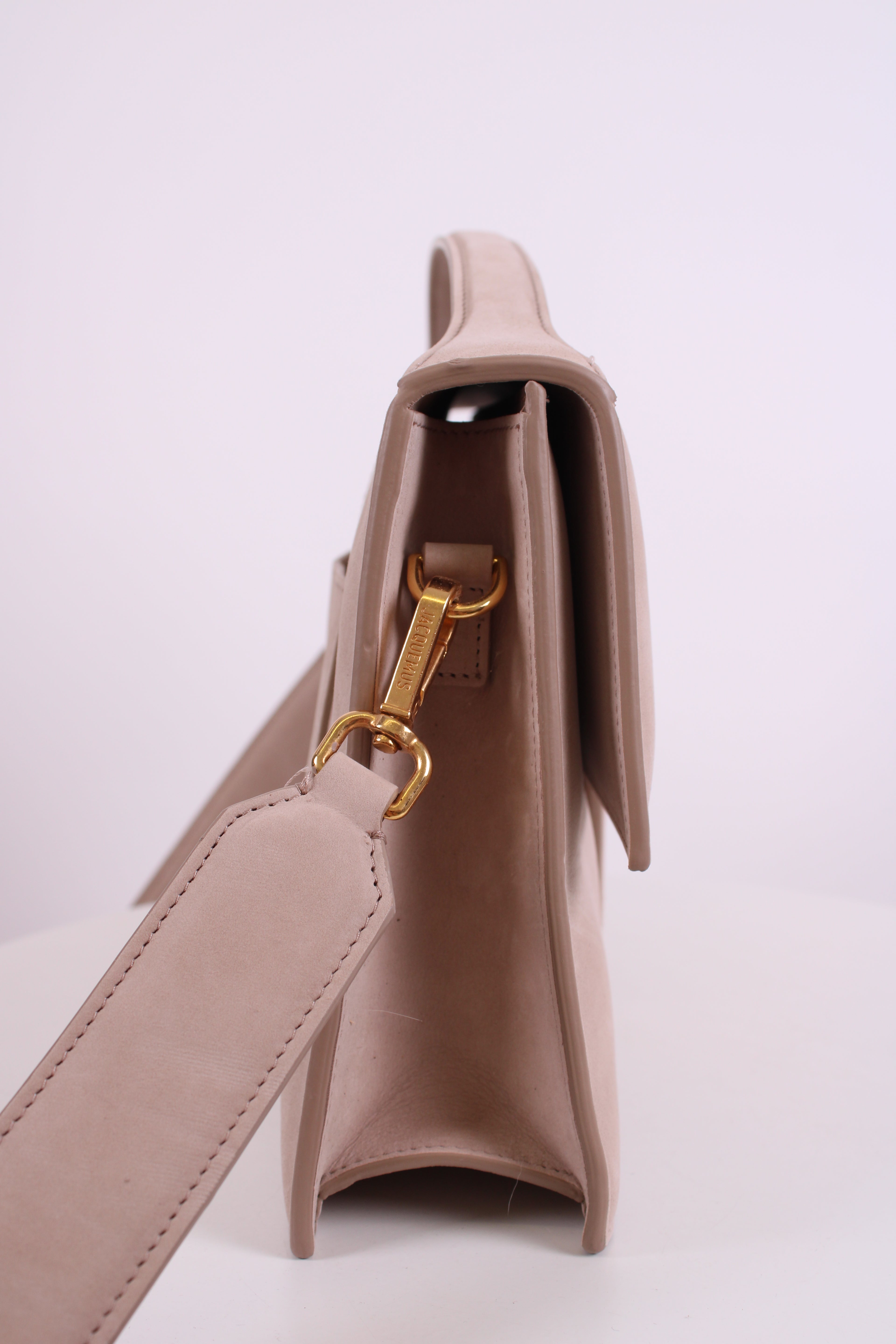 Jacquemus La Grande Bambino Suede Bag Beige