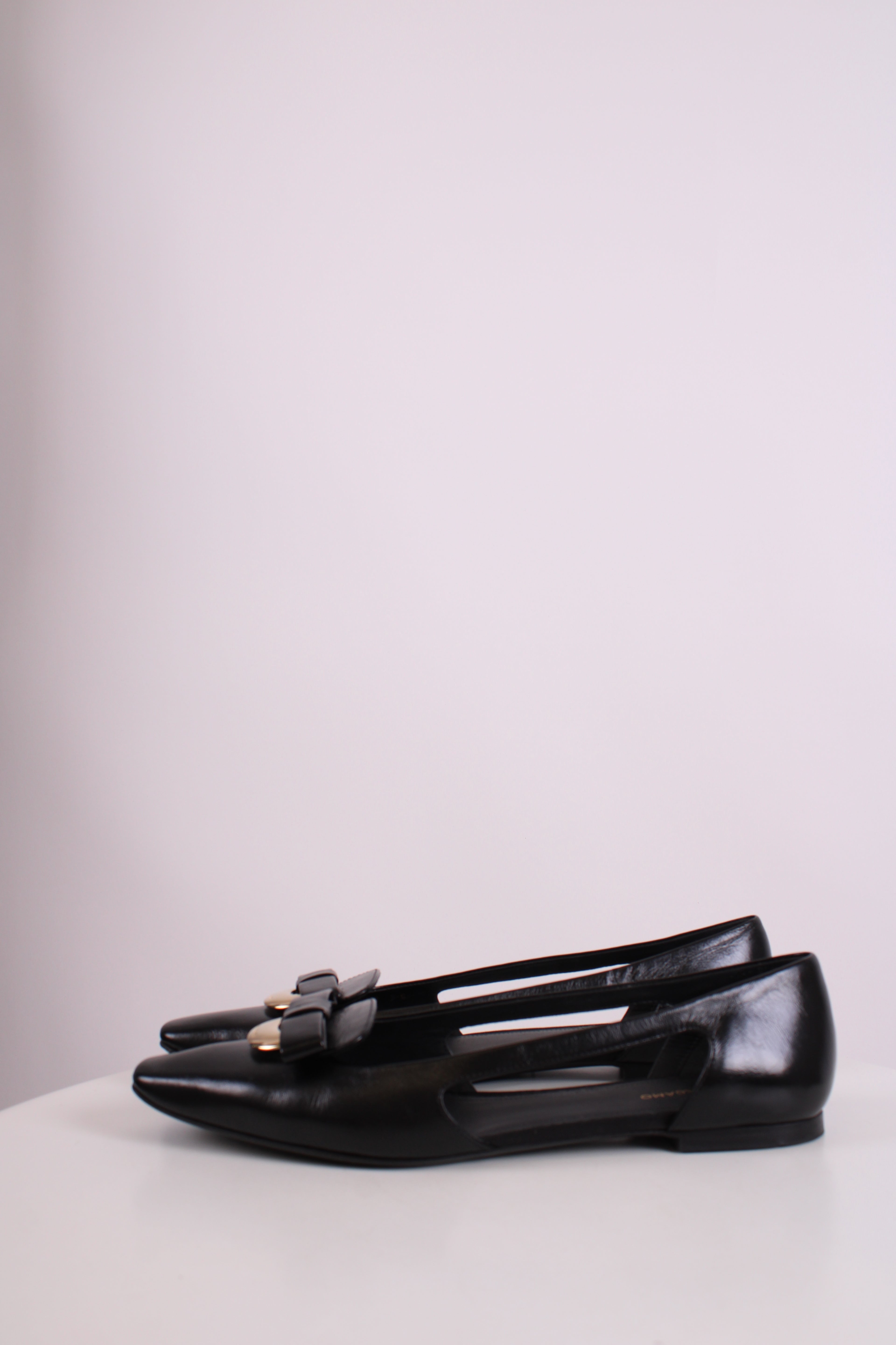 Ferragamo Cut Out Bow Flats Black 4