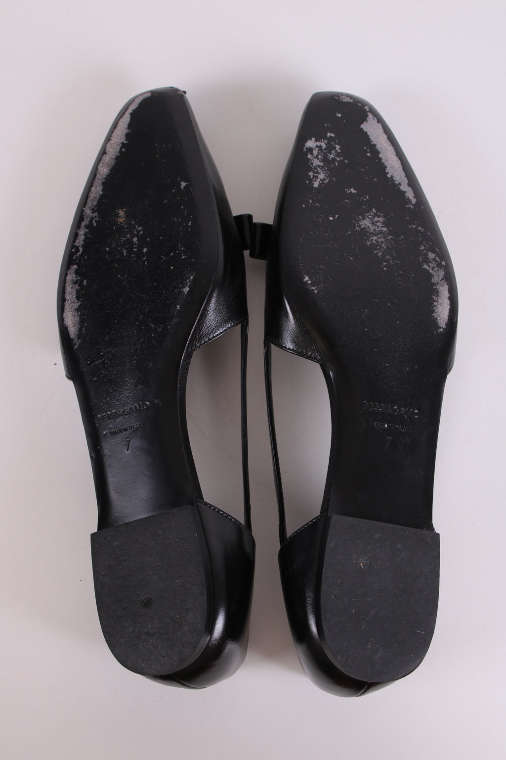 Ferragamo Cut Out Bow Flats Black 4