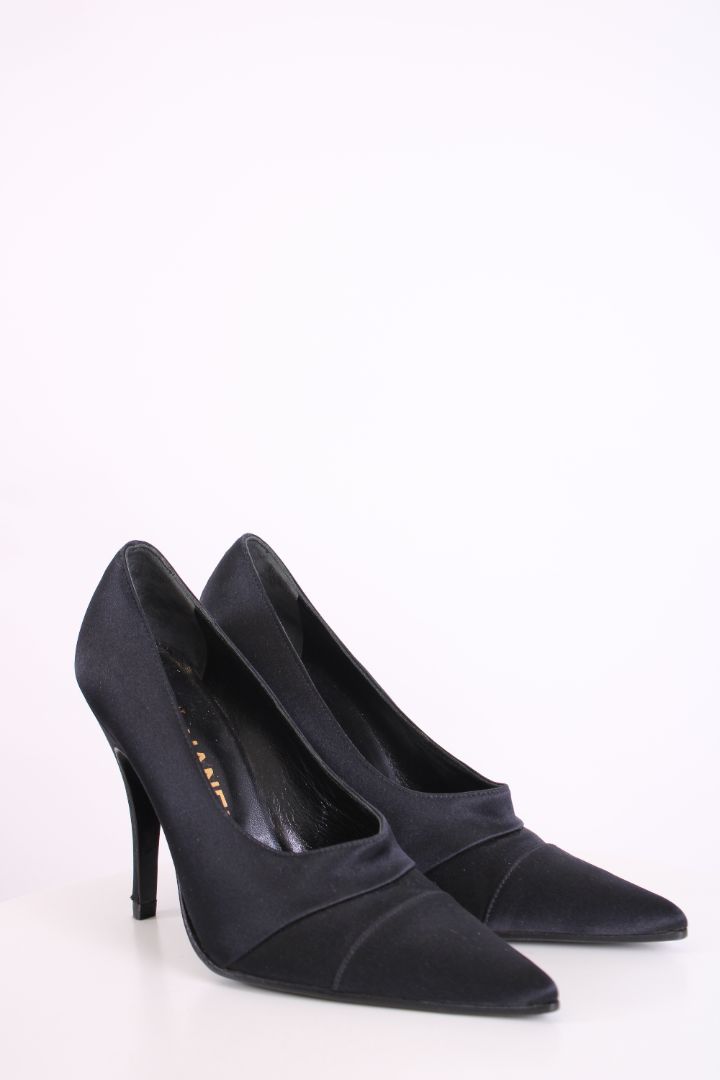 Chanel Court Heels Black 37