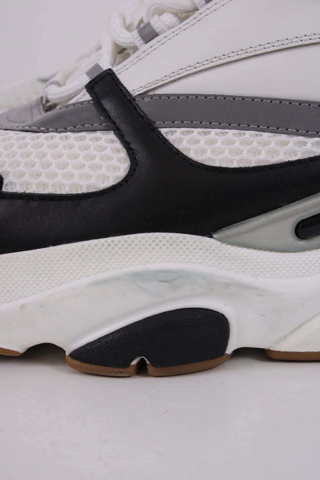 Dior B22 Trainers White/ Blue 10