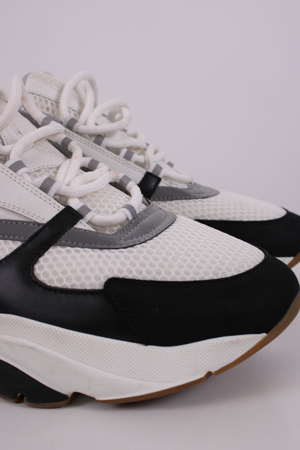 Dior B22 Trainers White/ Blue 10