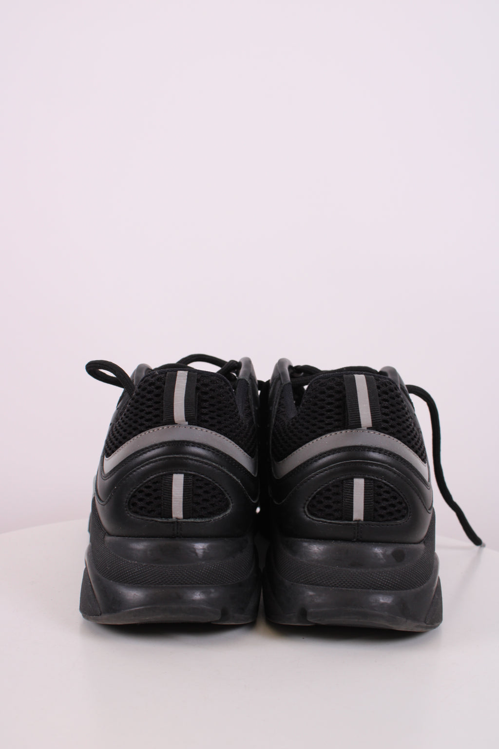 Dior B22 Mesh Trainers Black/ Grey 10