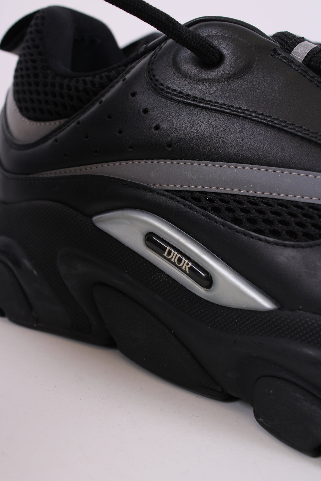 Dior B22 Mesh Trainers Black/ Grey 10