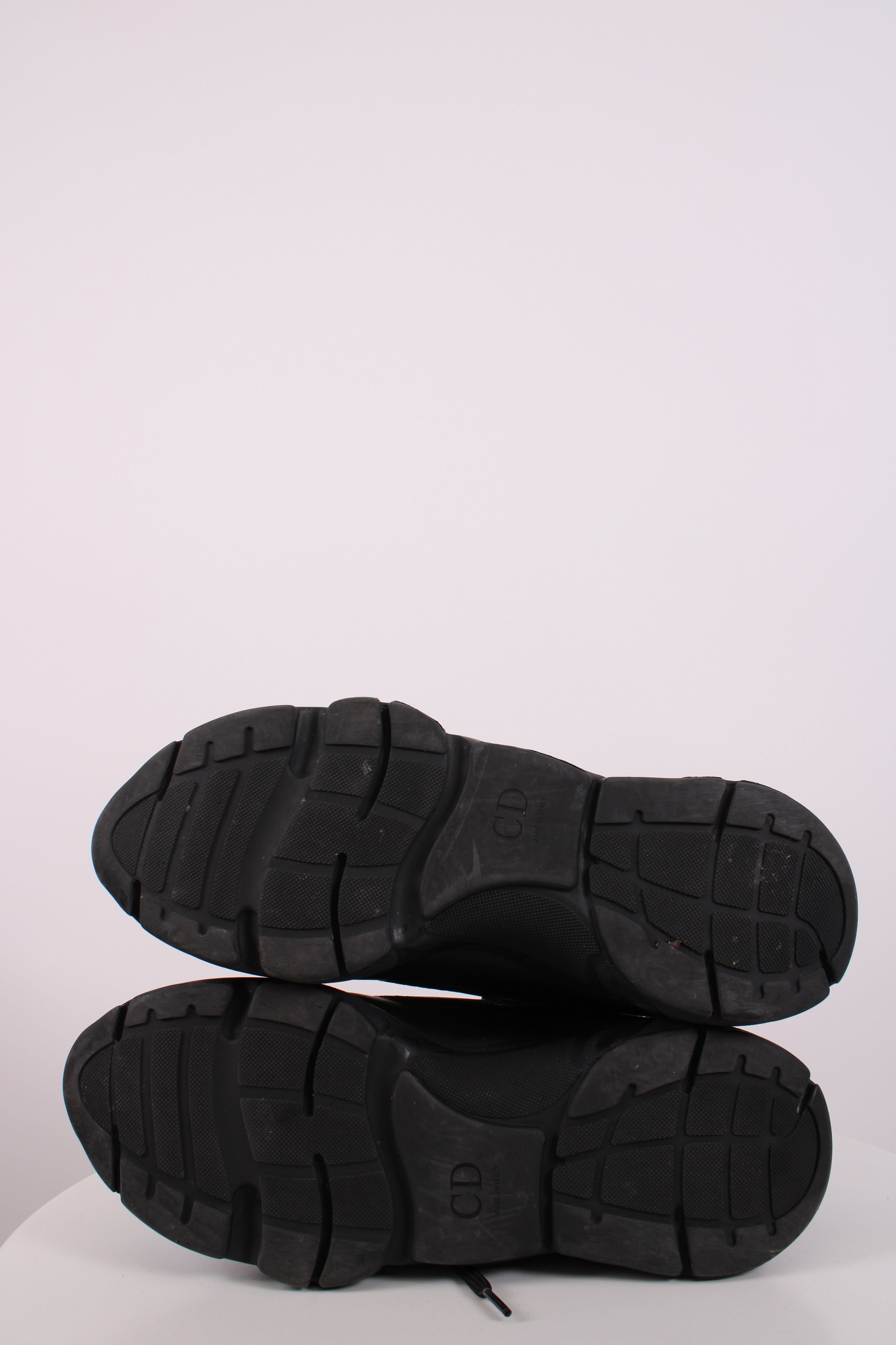 Dior B22 Mesh Trainers Black/ Grey 10