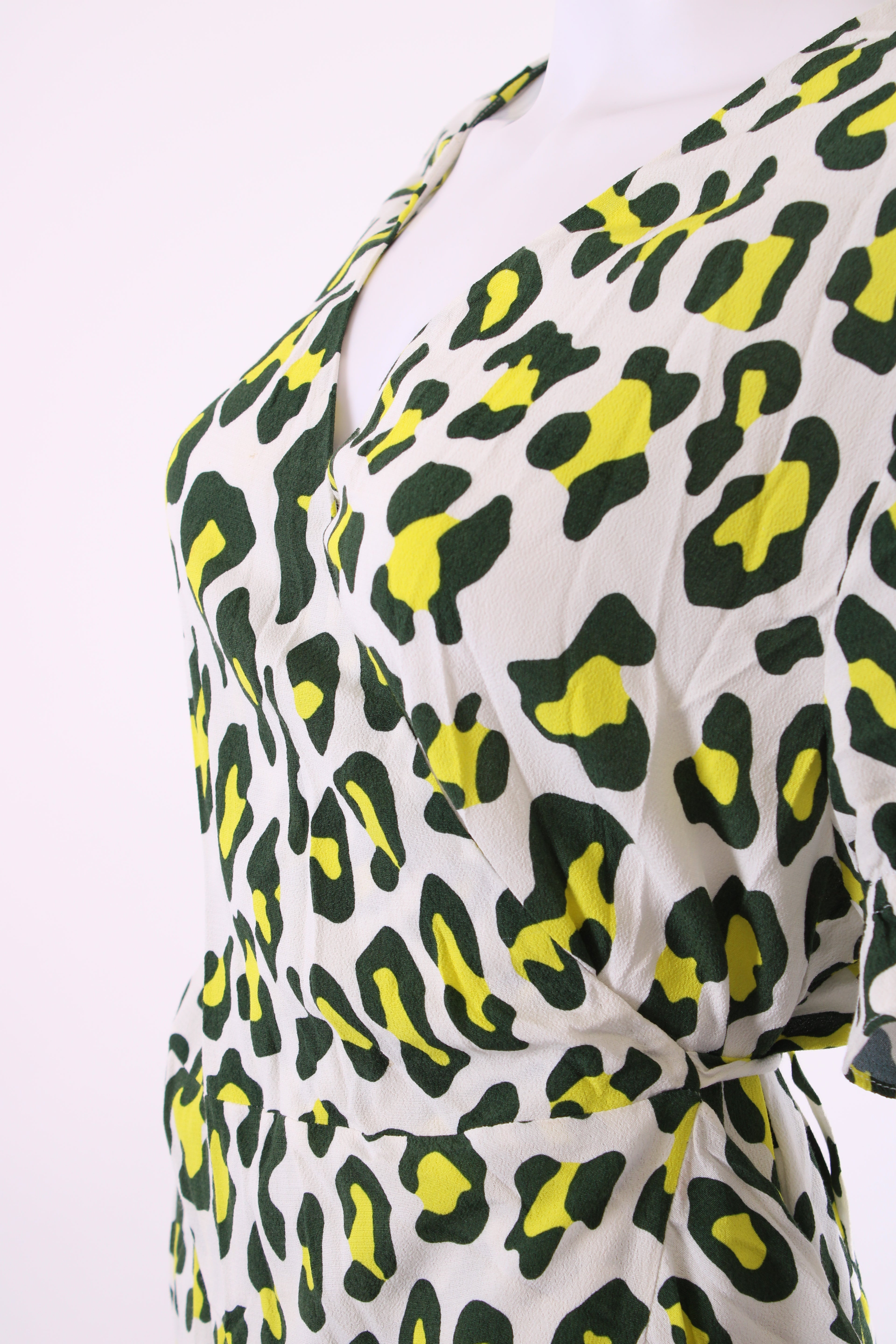 Diane Von Furstenberg leopard wrap around dress white/ green/ yellow XL