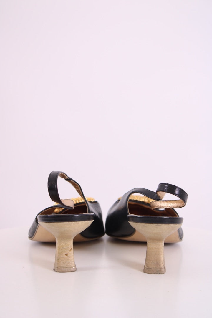 Gucci Dragon Accent Slingback Heels Black/ Gold 40.5