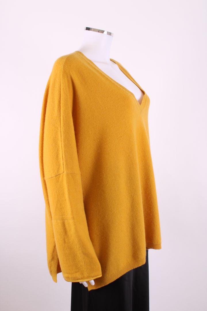 Amanda Wakeley L/S V Neck Jumper Mustard M