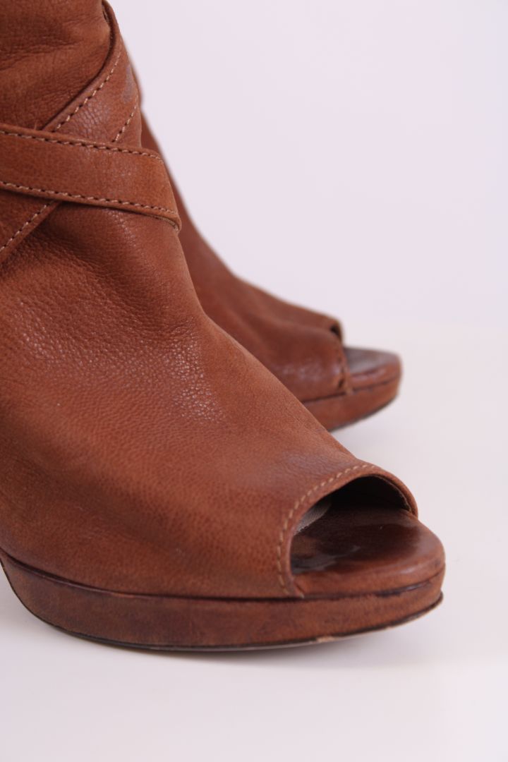 Prada Ankle High heel boots Tan 38.5