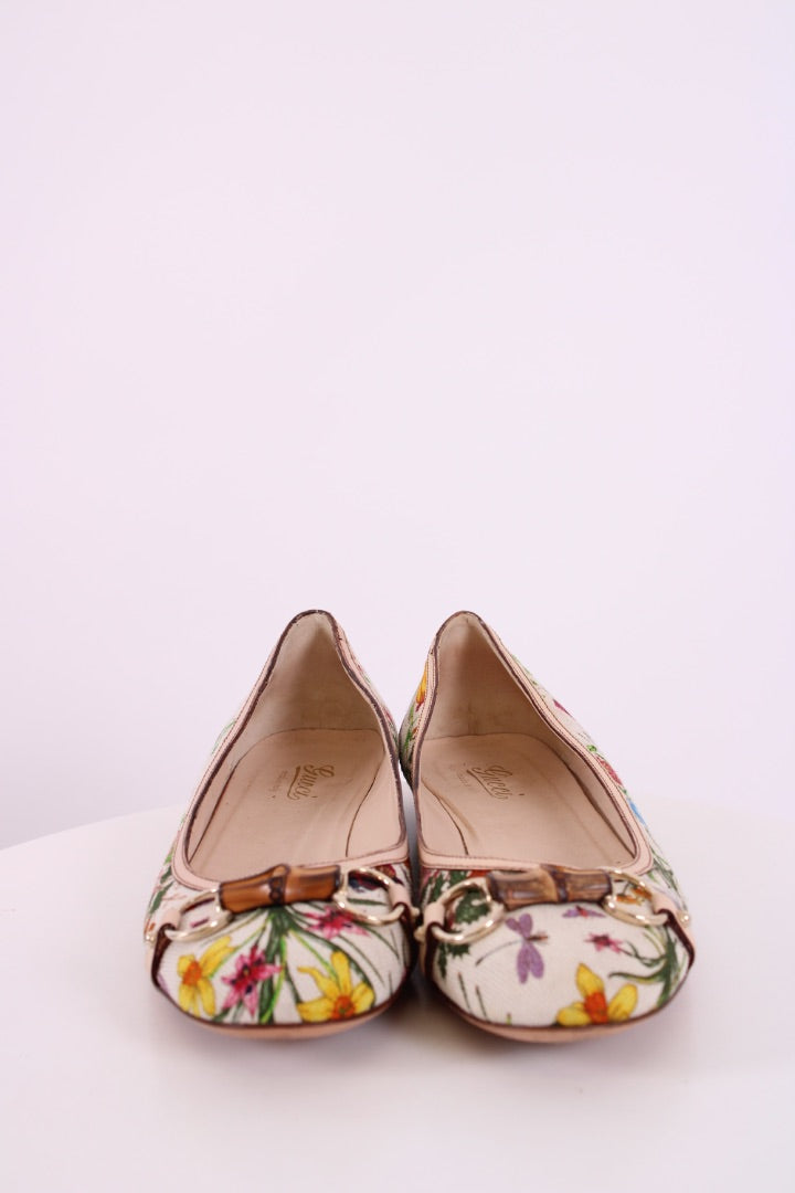 Gucci Floral Print Ballet Flats Cream/ Multi Colured 40
