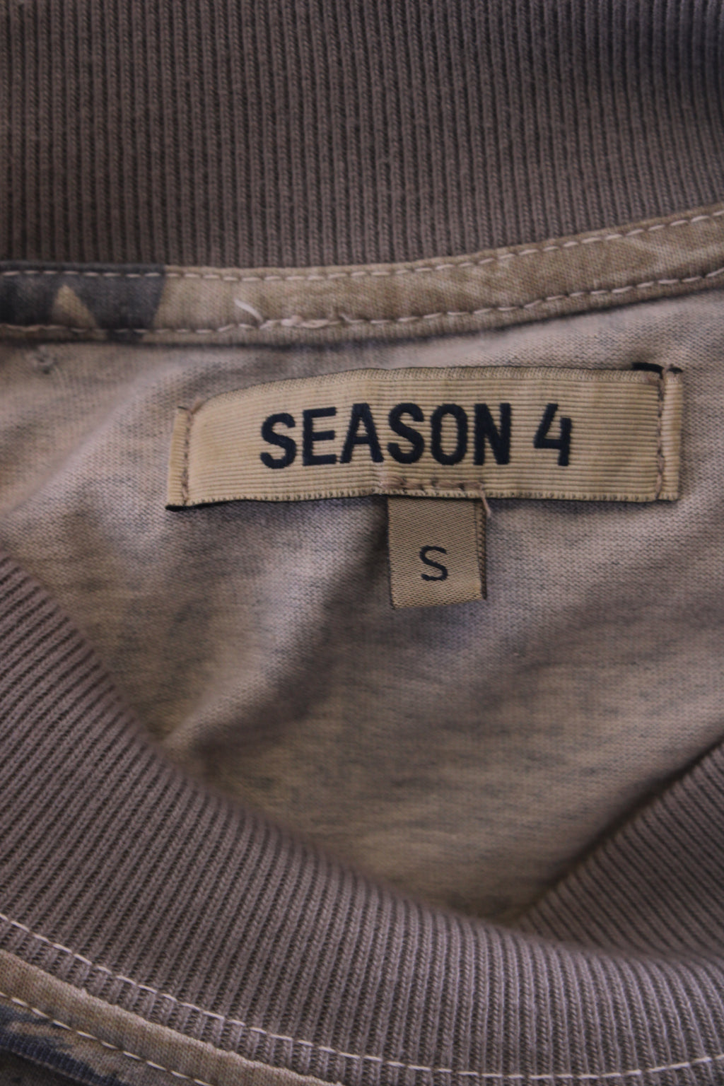 Yeezy Season 4 Mock Neck L/S T-shirt Camo S