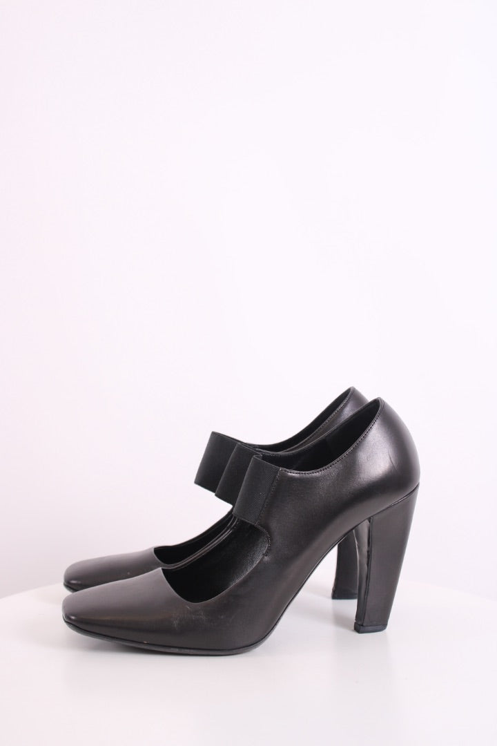 Prada Mary Jane Heels Black 39.5