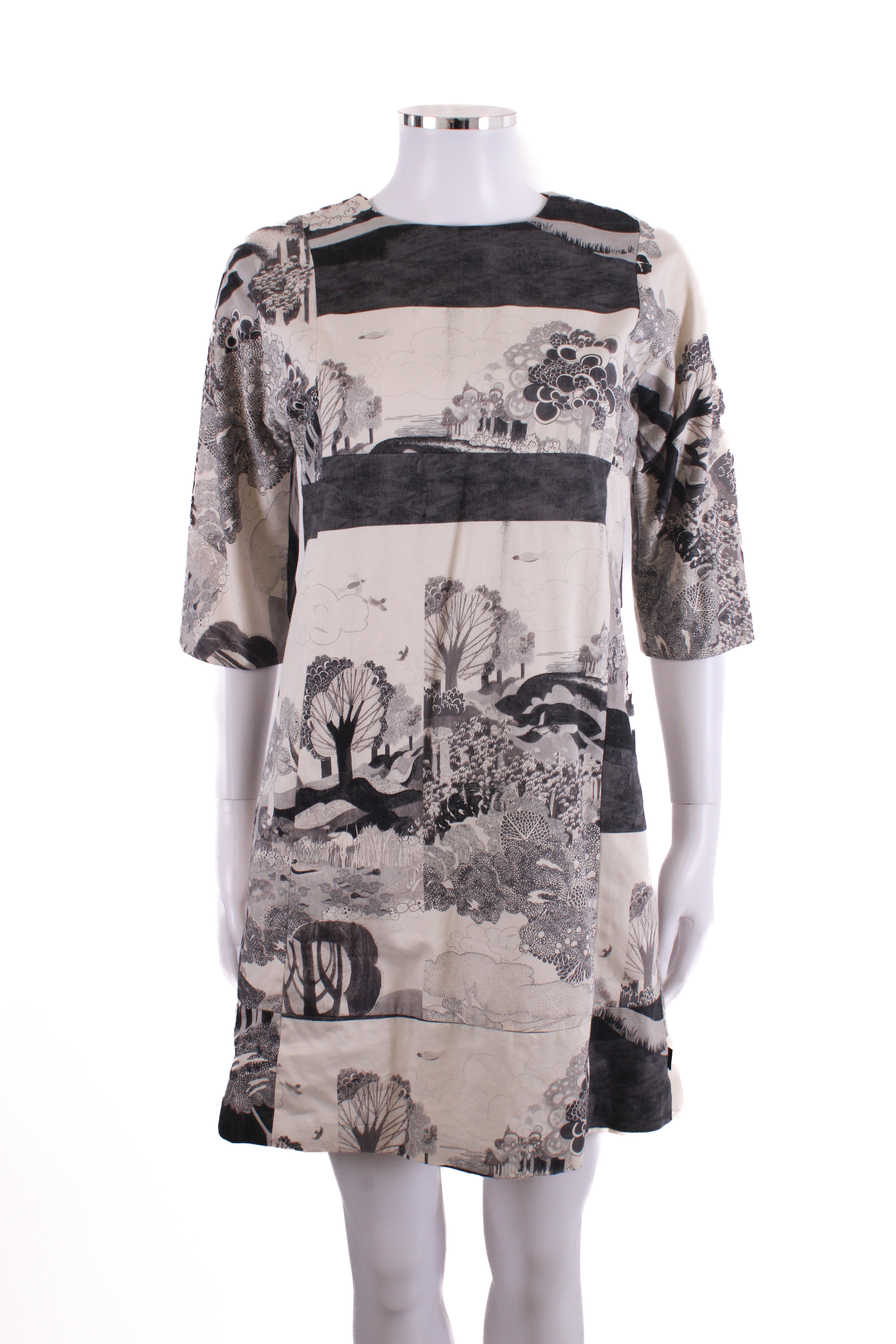 Chloe Dress Black/White 14