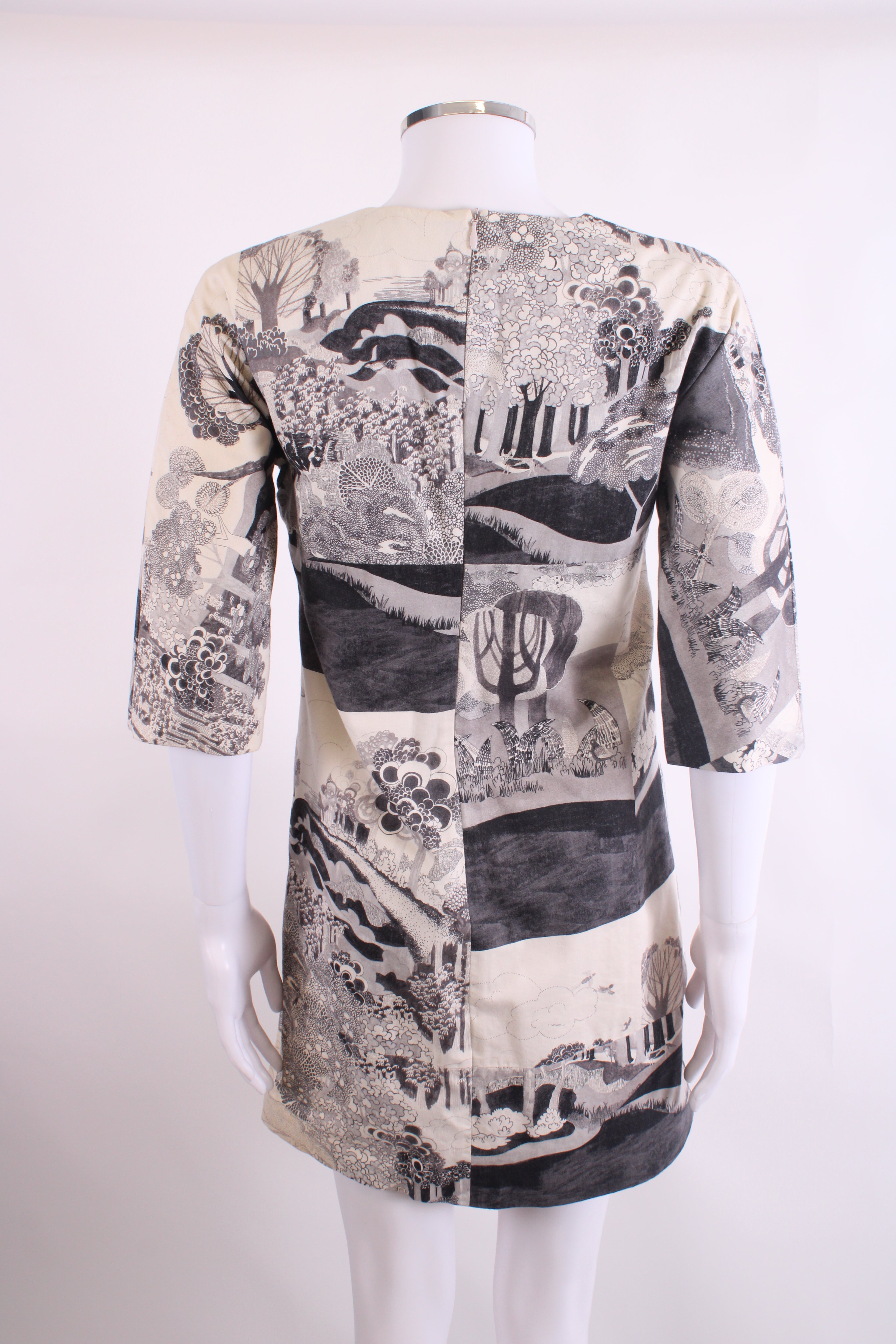 Chloe Dress Black/White 14