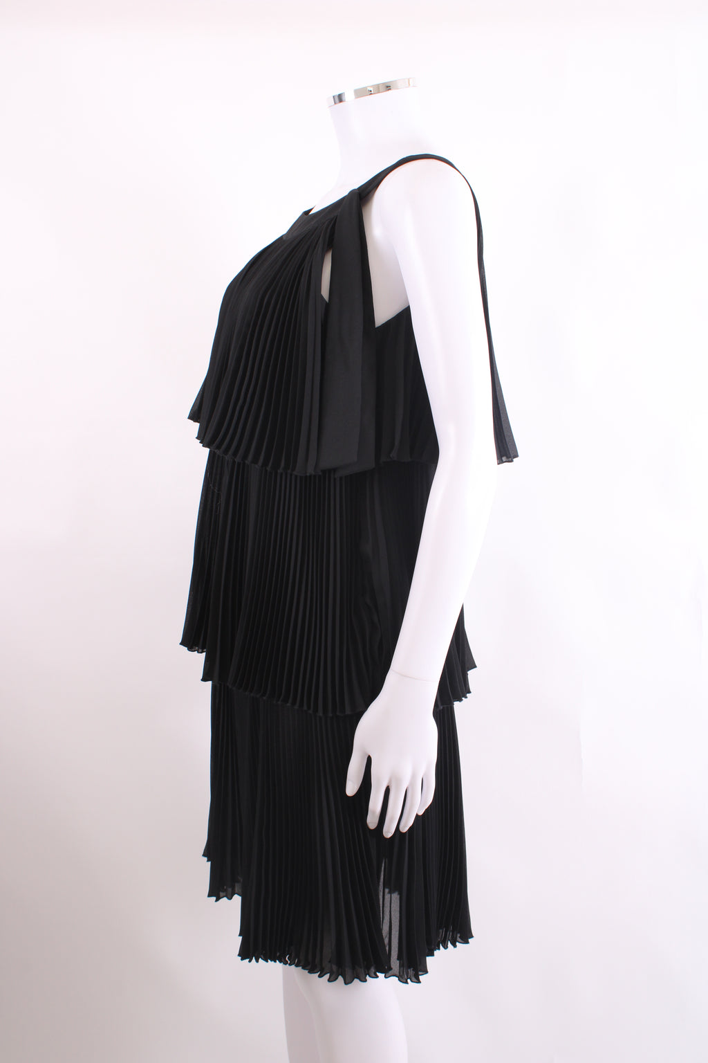 Red Valentino S/S Pleat Ruffle Dress Black 10