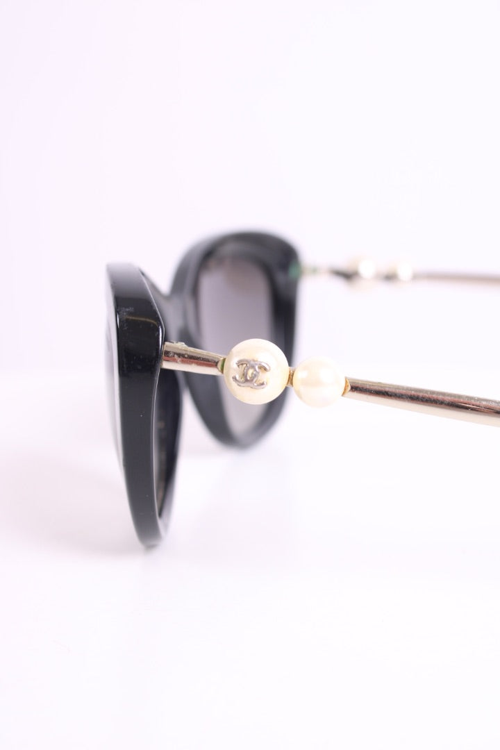 Chanel Faux Pearl Cat Eye Sunglasses Black