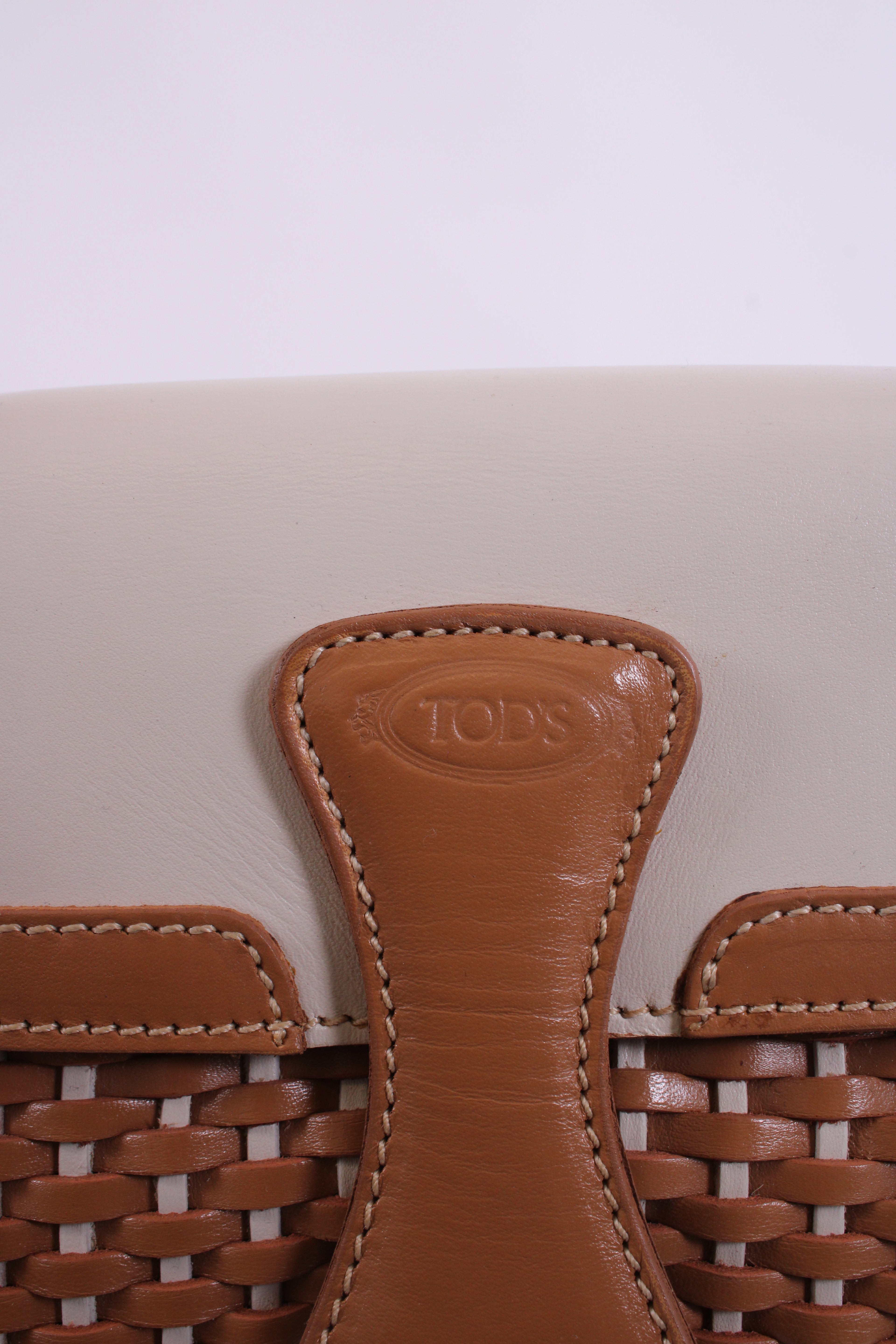 TODS Women Handbag Tan/ Cream