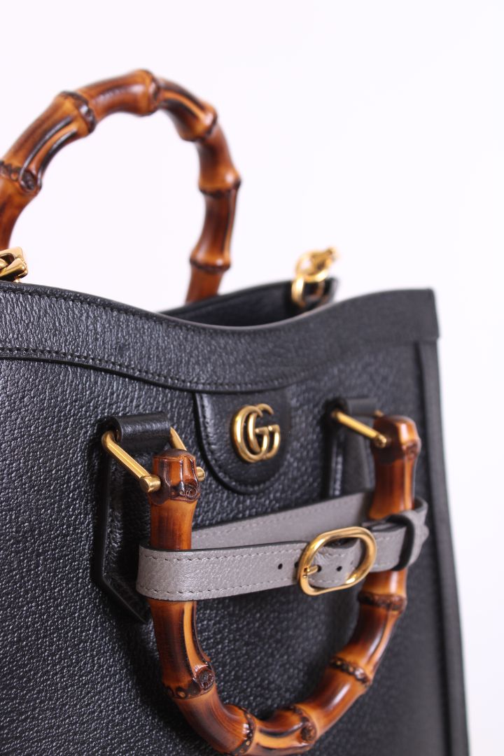 Gucci Diana bamboo top handle bag Black small