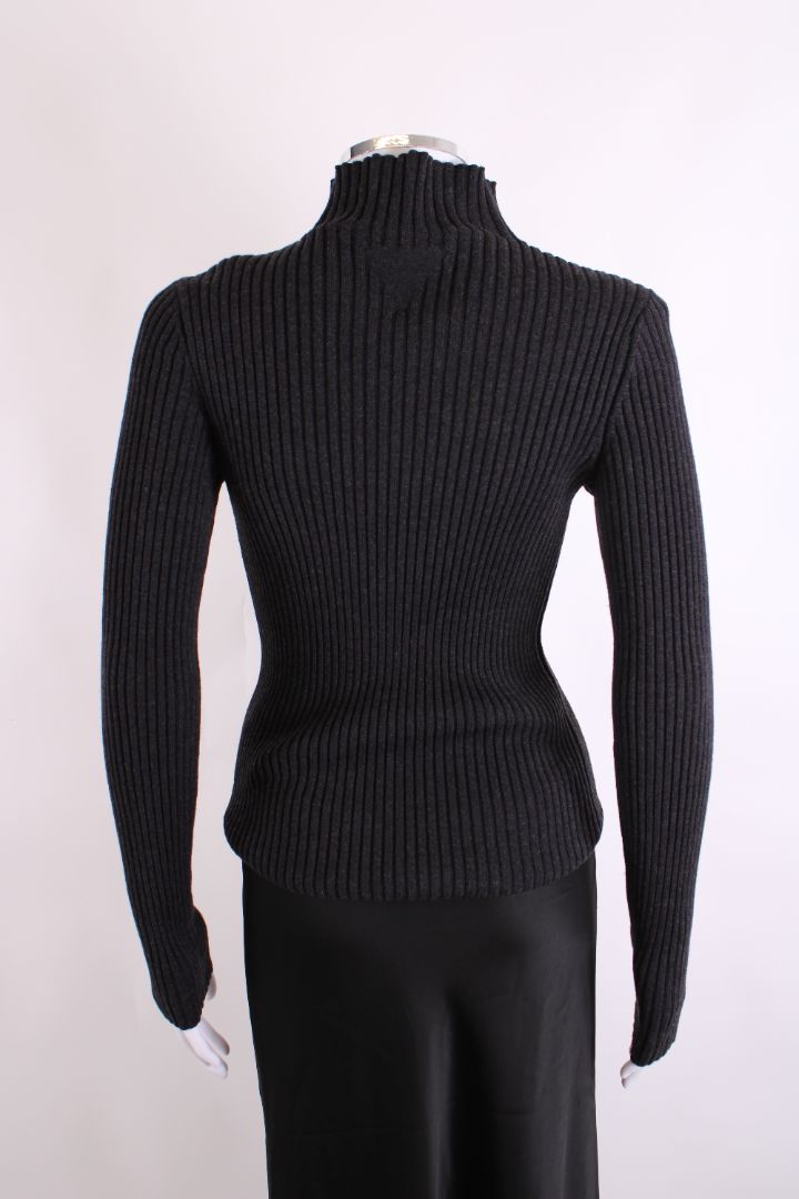 Bottega Veneta Cut Out Ribbed Knit Grey M