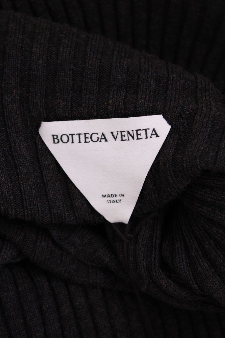 Bottega Veneta Cut Out Ribbed Knit Grey M