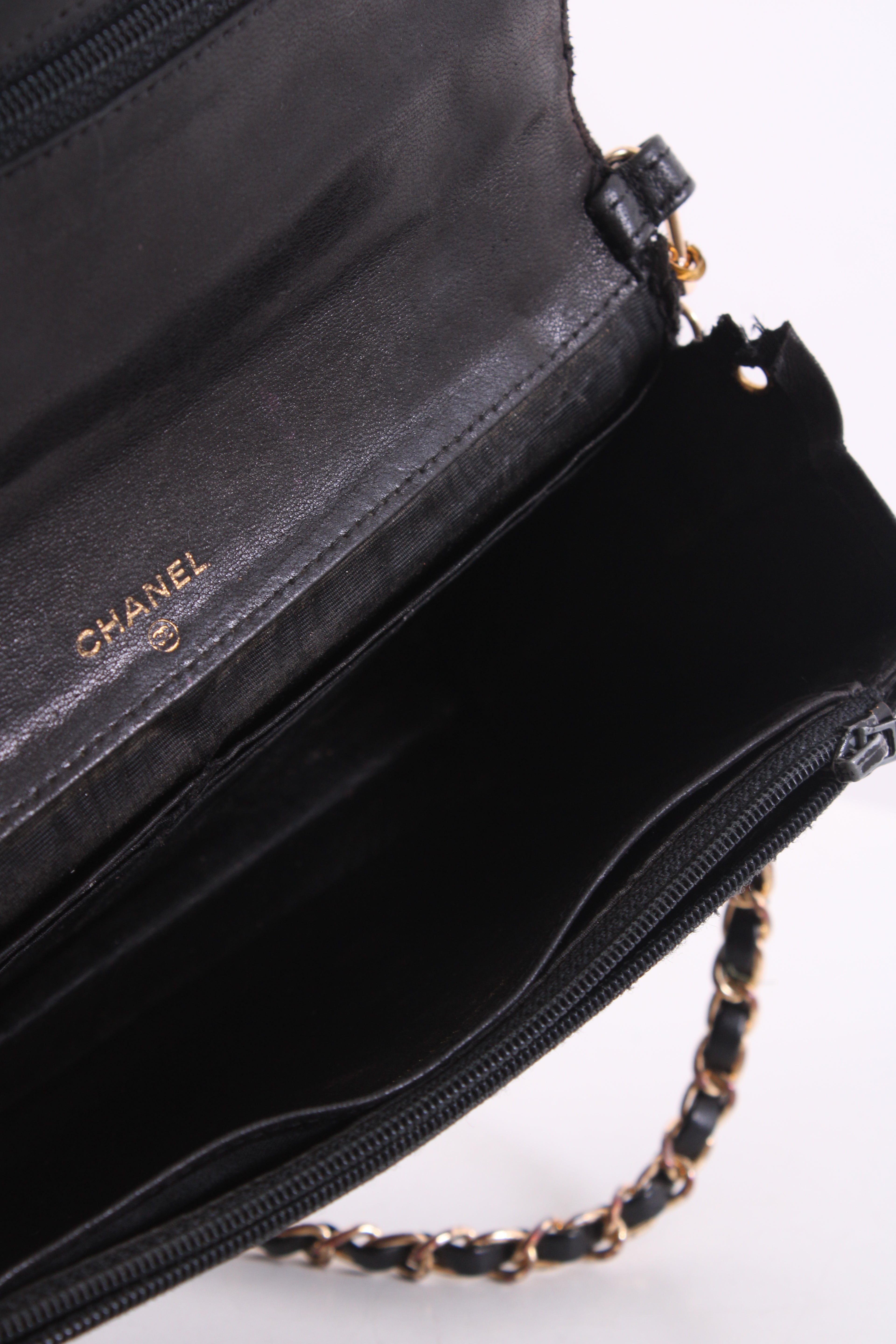 Chanel Vintage 94-96 Wallet on Chain Handbag Black