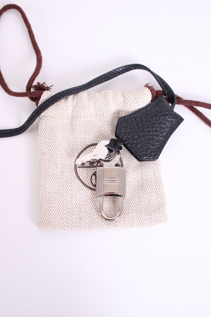 Hermes Kelly 40 Retourne Togo Leather Black