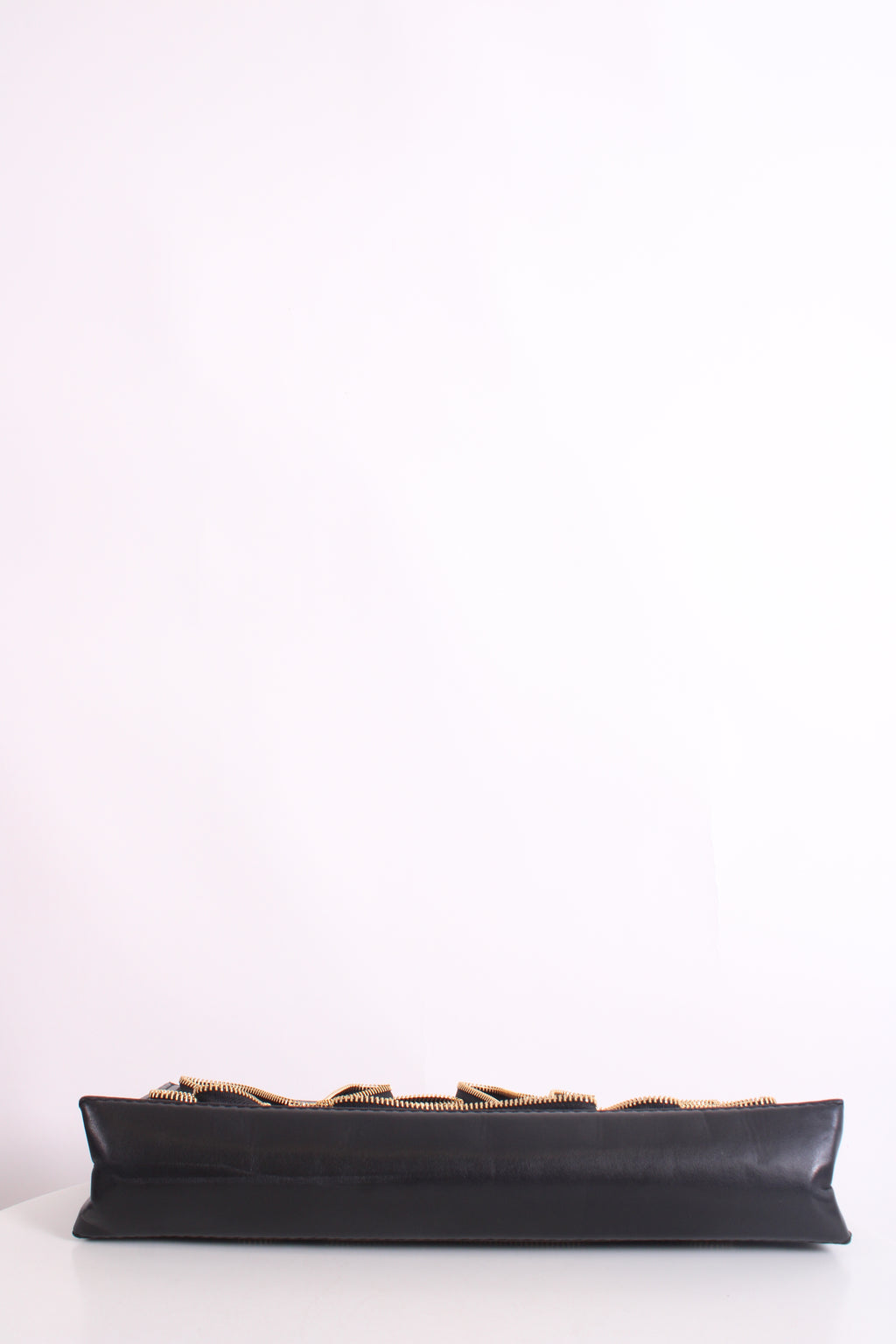 Stella MCcartney Zip Detail Clutch Black