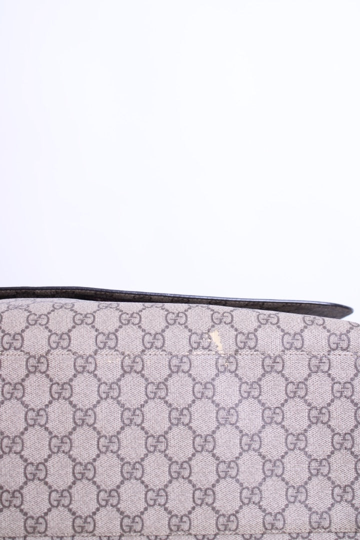 Gucci GG Supreme Changing Bag Beige
