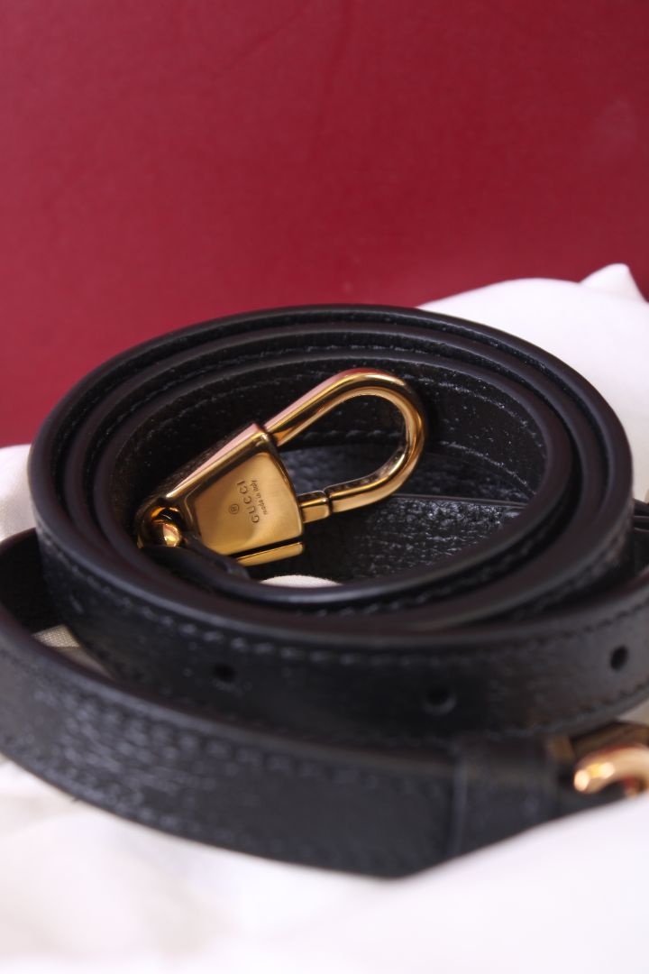 Gucci Diana bamboo top handle bag Black small