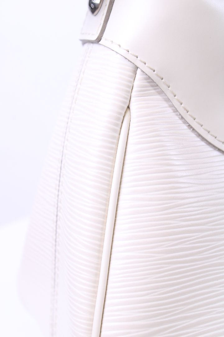 Louis Vuitton Bag White