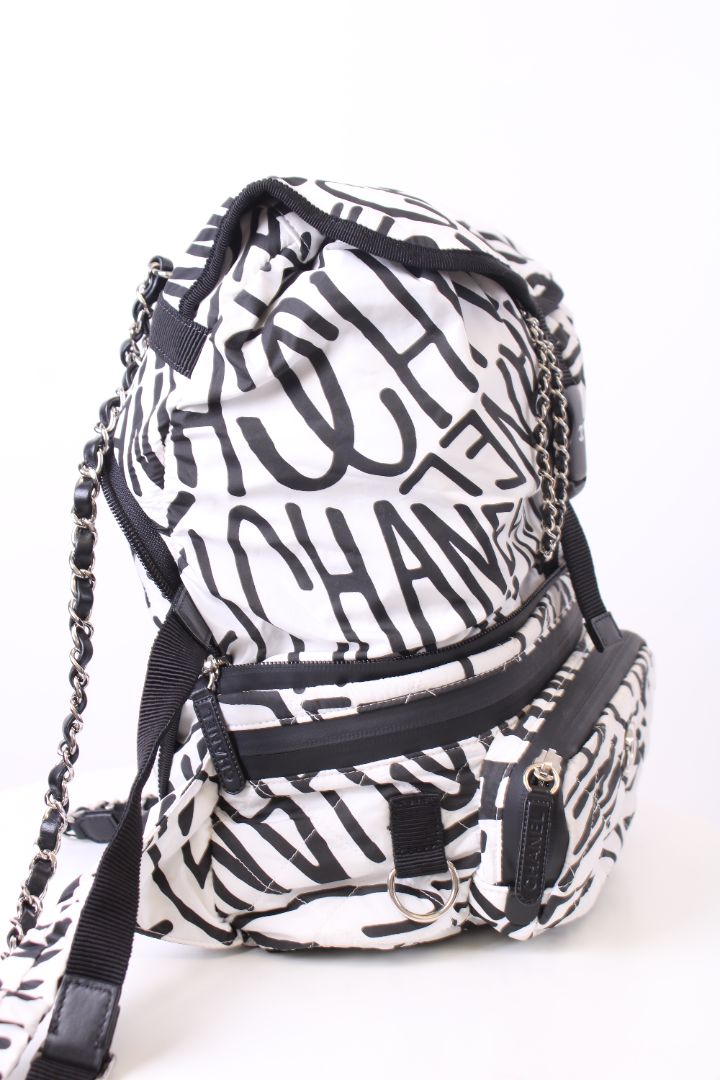 Chanel Rucksack White