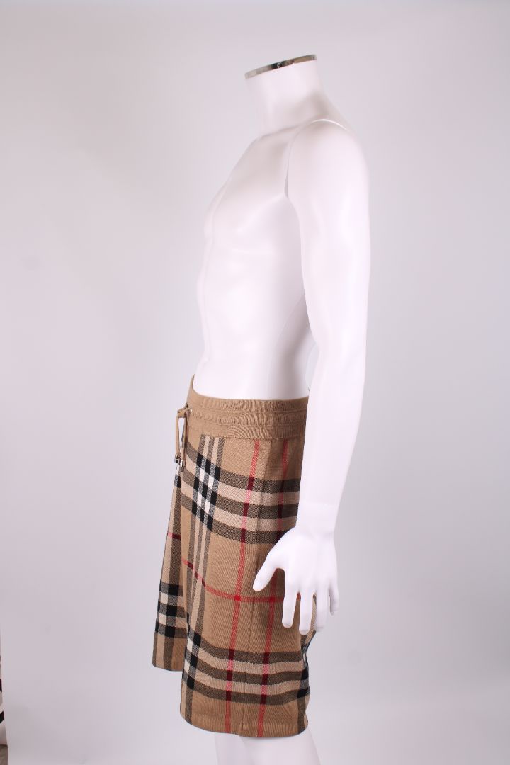 Burberry Shorts Brown Check S