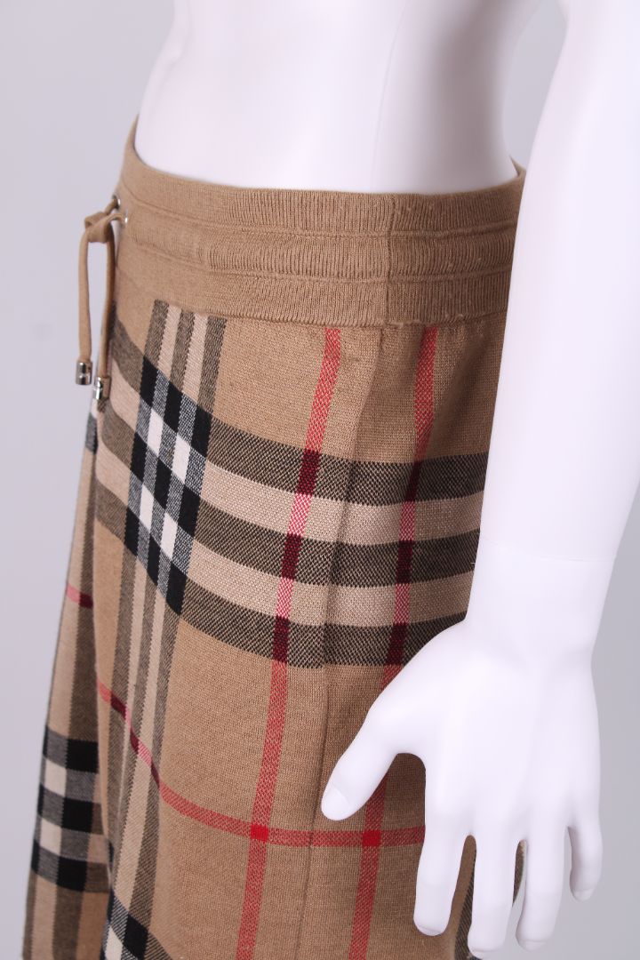 Burberry Shorts Brown Check S