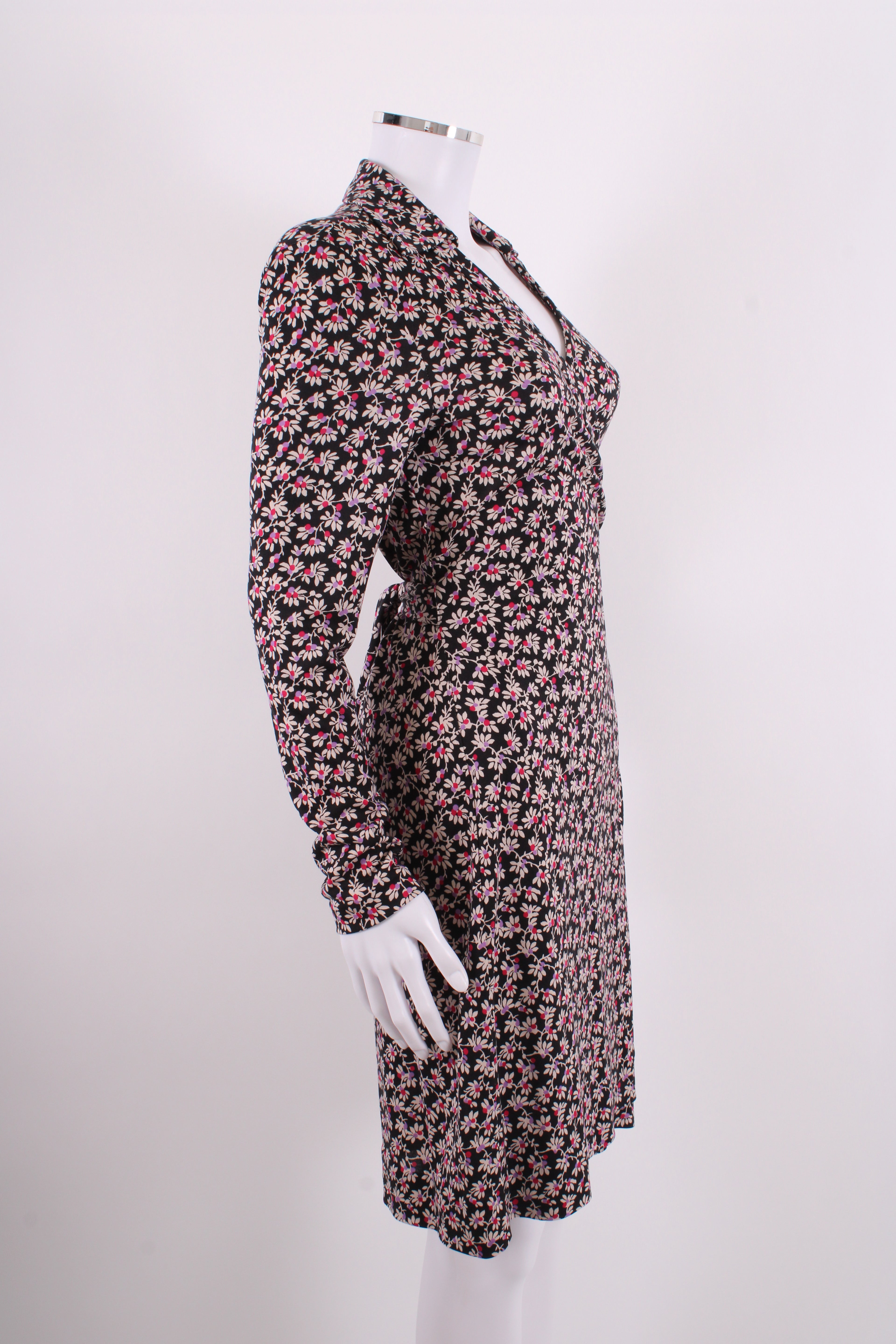 Diane Von Furstenberg L/S Floral Print Wrap Dress Black/ Purple 10